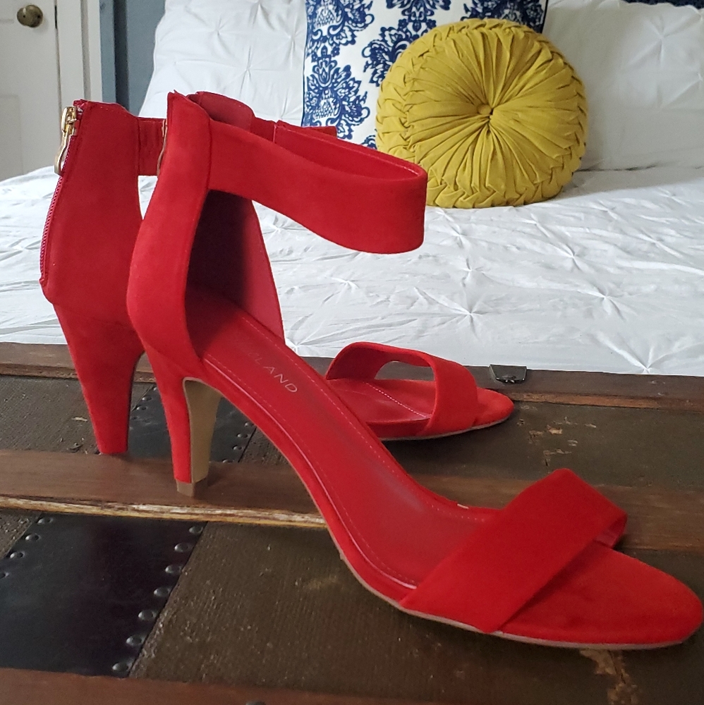 Super sexy red heels